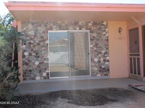 3rd image of 325 N Flynn Jans Ct