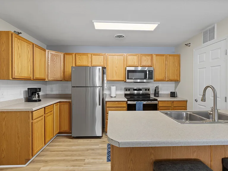 Furnished 2 Bedroom Furnished 2 Bedroom