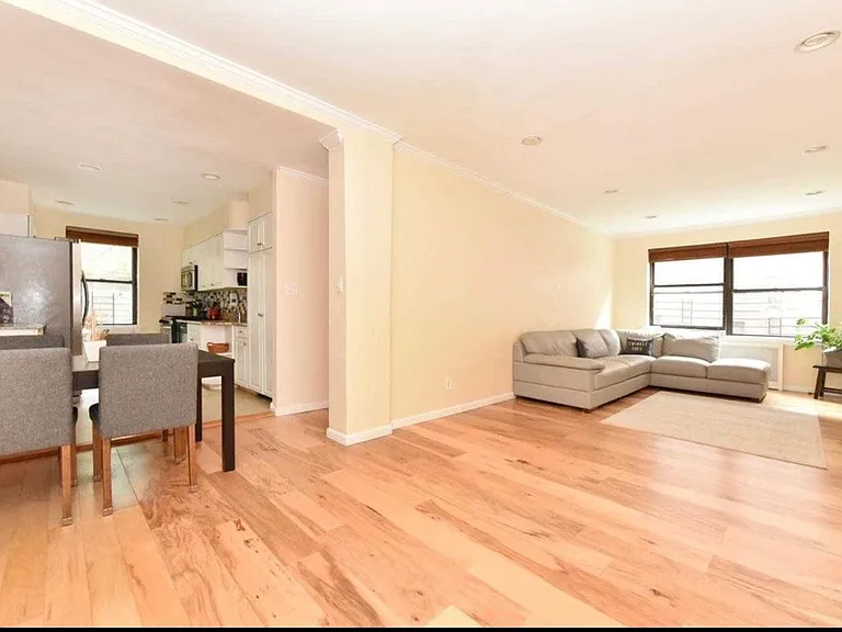 90 Schenck Ave — Photo 17