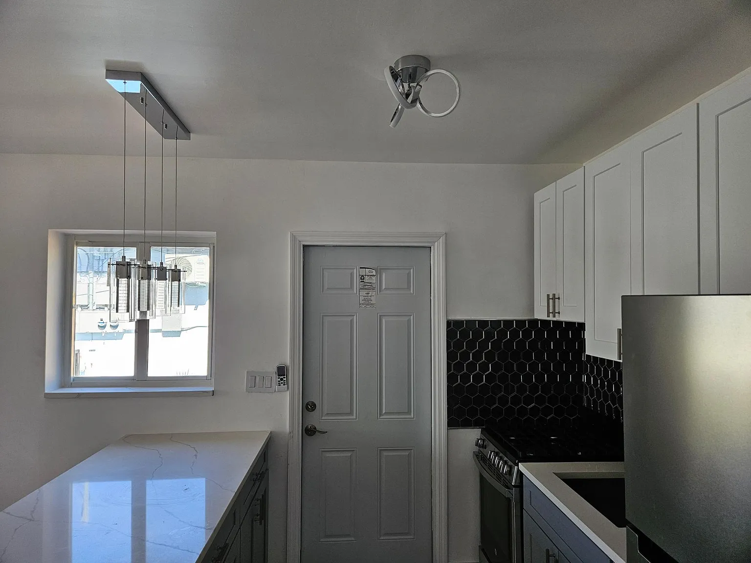 1 bed, $1,850 — Photo 4