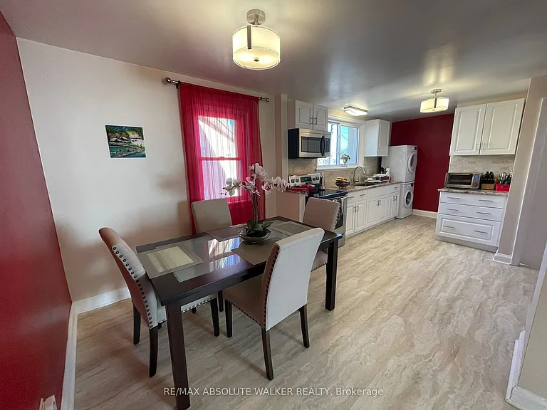 131 Dagmar Ave #3 — Photo 10