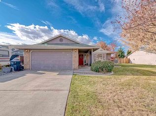 2509 S Highlands Blvd, West Richland, WA