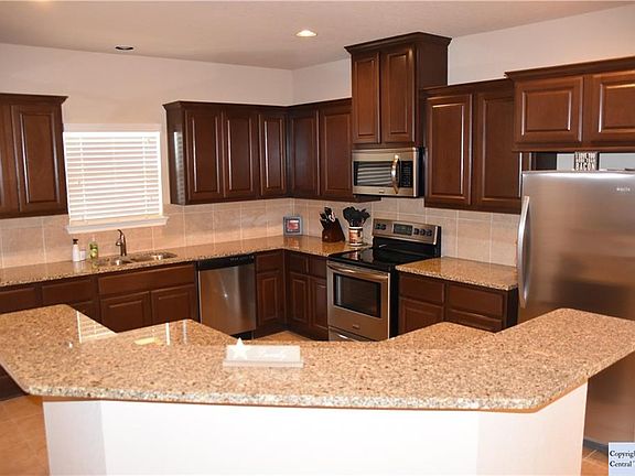 5th image of 3017 Rolling Oaks Dr