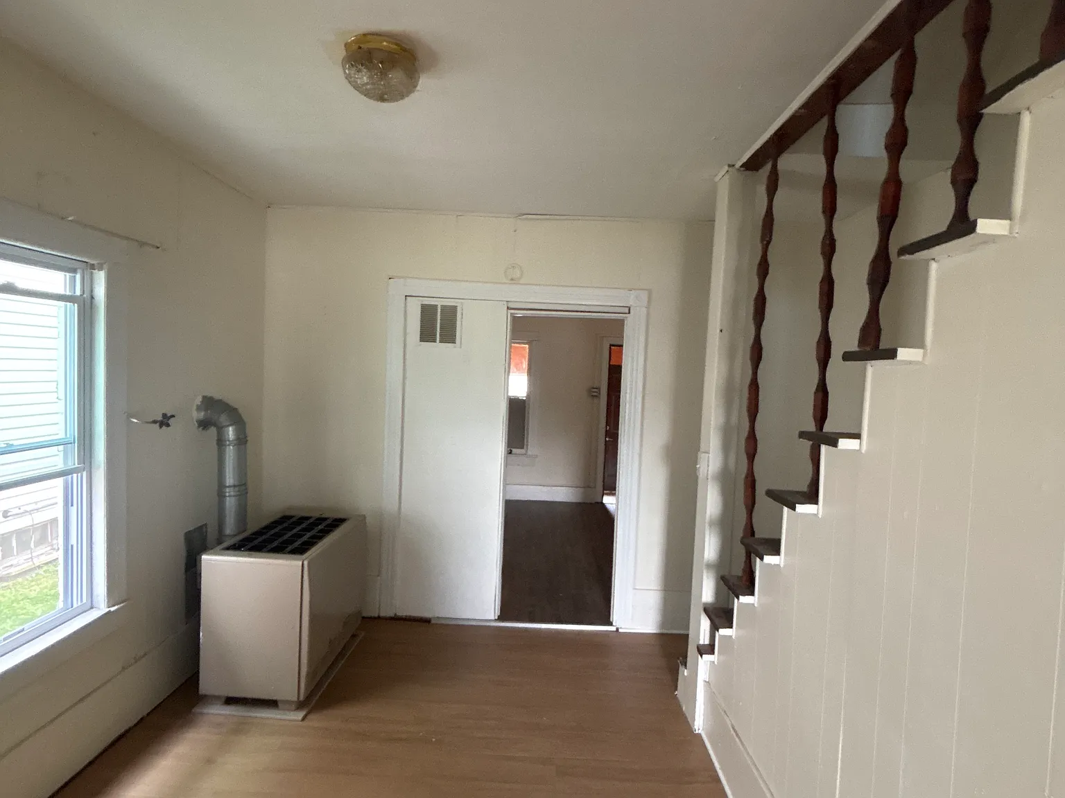 3 bed, 800 sqft, $1,800 — Photo 4