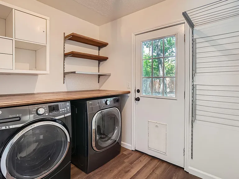 1712 Hermitage Dr — Photo 10