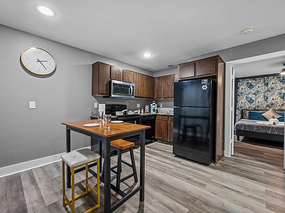 5th image of 3611 Murworth Dr APT 7