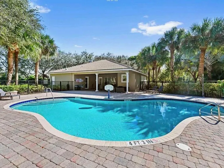 10440 Cypress Lakes Preserve Dr — Photo 12