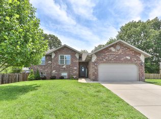 1100 W Tyson Ct, Ozark, MO 65721