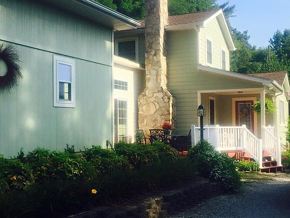 2nd image of 5614 Cynthia Dr