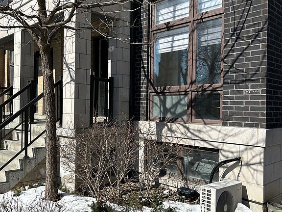 4th image of 11 Eldora Ave #9
