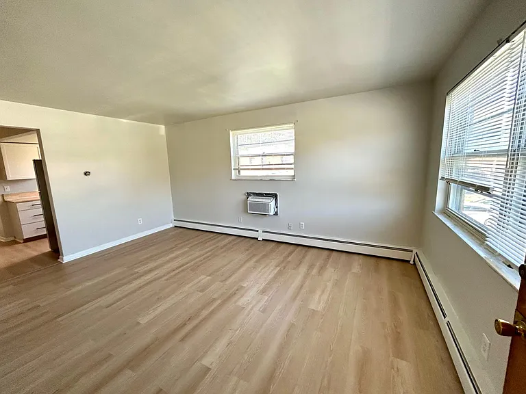 1597 Summit Rd #2 — Photo 6