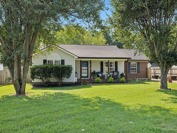 4th image of 2725 Jacob Dr