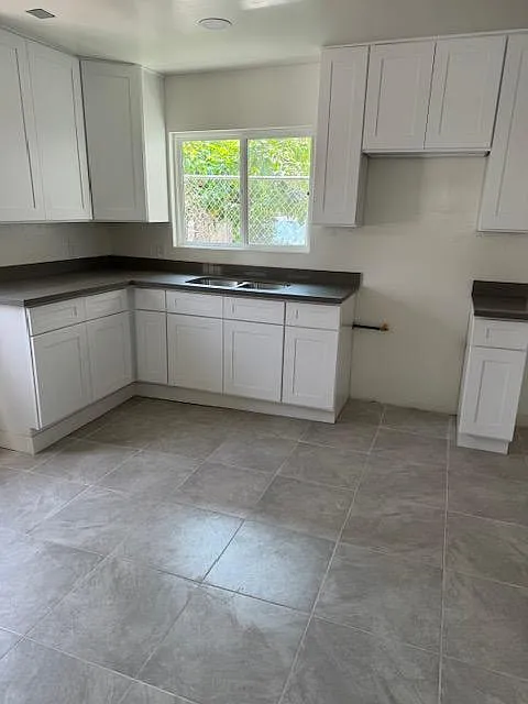 2 bed, 850 sqft, $2,550 — Photo 3