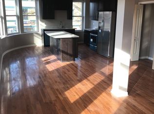 3124 W Montrose Ave APT 2, Chicago, IL 60618