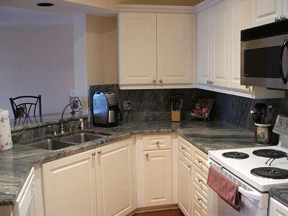 This is only half the kitchen, it's bigger than it appears