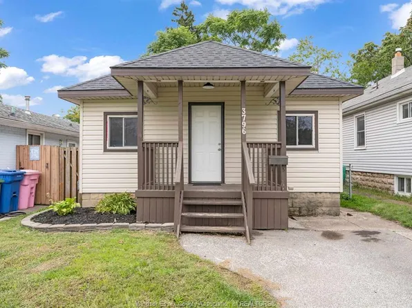 3796 Glenfield St, Windsor, ON N9C 2B2