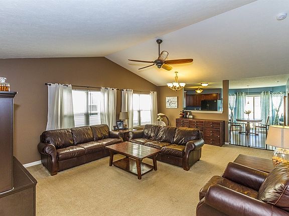 4th image of 12737 Brady Ln
