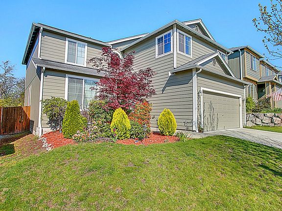 2nd image of 2345 Pleasanton Ct SE