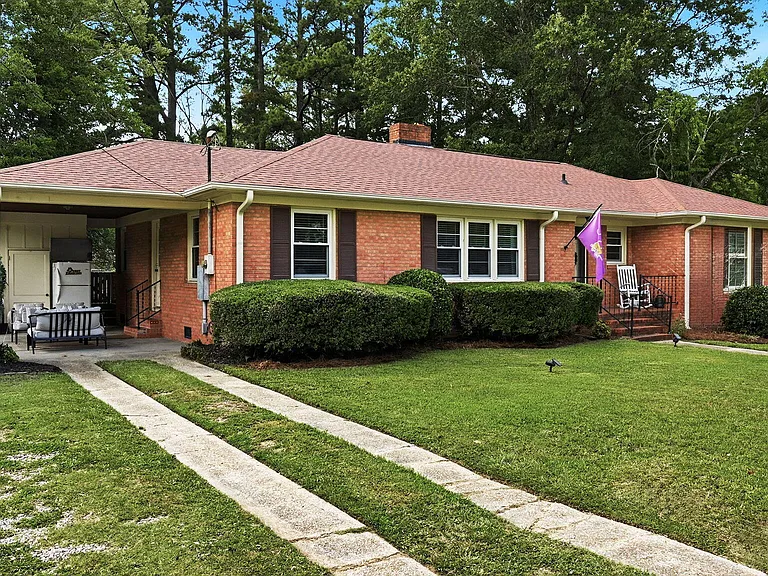 1114 W Ragsdale Rd — Photo 3