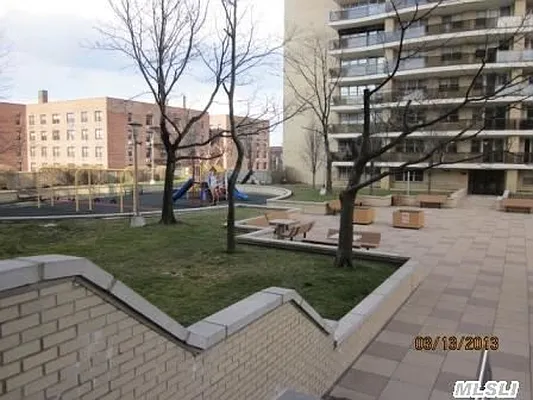 Sold by Century 21 Benjamin Realty | media 34