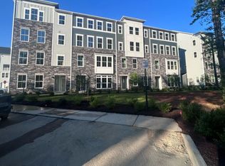 8020 Lake Laurel Ln UNIT B, Glen Allen, VA 23060