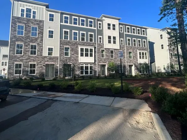 8020 Lake Laurel Ln Unit B, Glen Allen, VA 23060