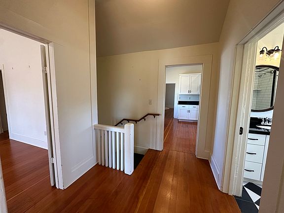 4th image of 634 G St #B