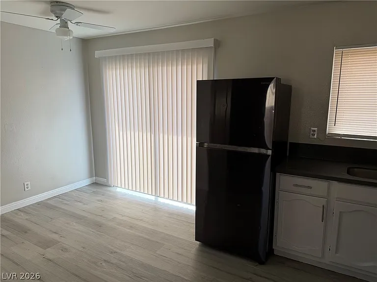 5206 Golden Ln #D — Photo 8