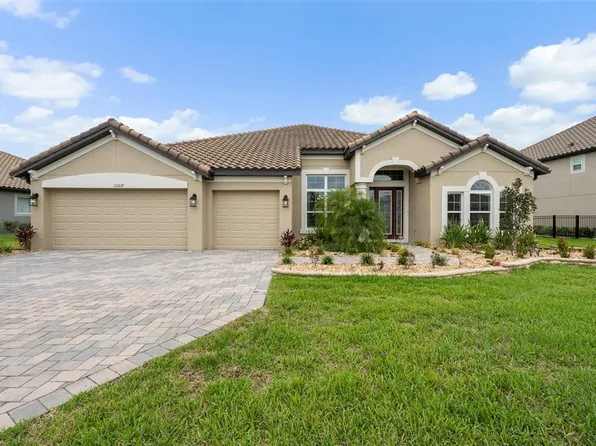 33219 Kateland Dr, Wesley Chapel, FL 33545