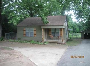 2103 E Main St, Henderson, TX 75652