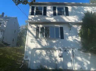 60 Upland St #B, Worcester, MA 01607