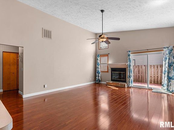 4th image of 2402 Checkerberry Ln