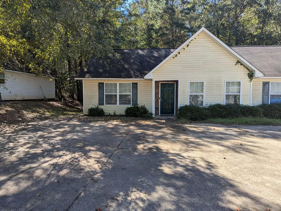2460 Brantley Way #A