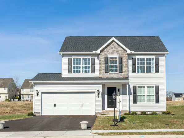 Homes Available Soon, Kings Court and Brownstone Manor - Duplexes