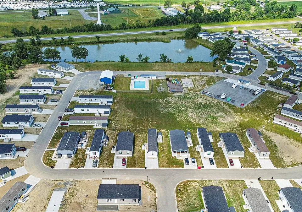 Lakeview Meadows