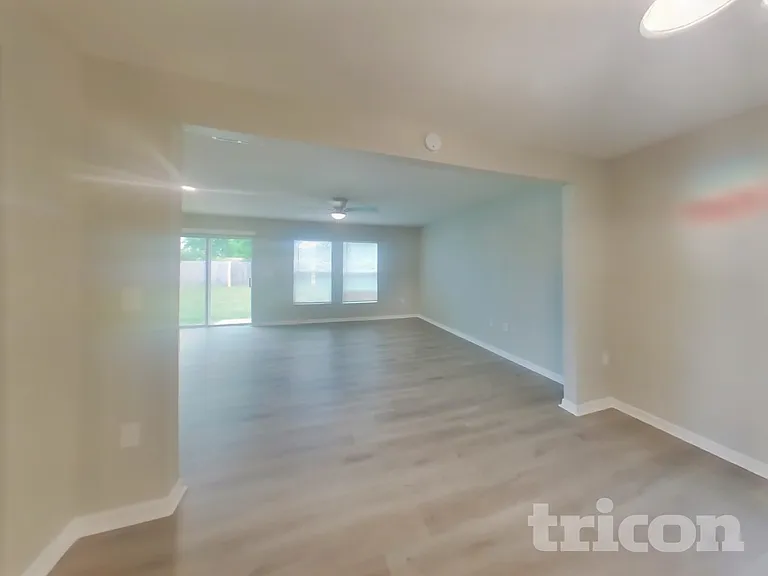 11167 Nexus St — Photo 4