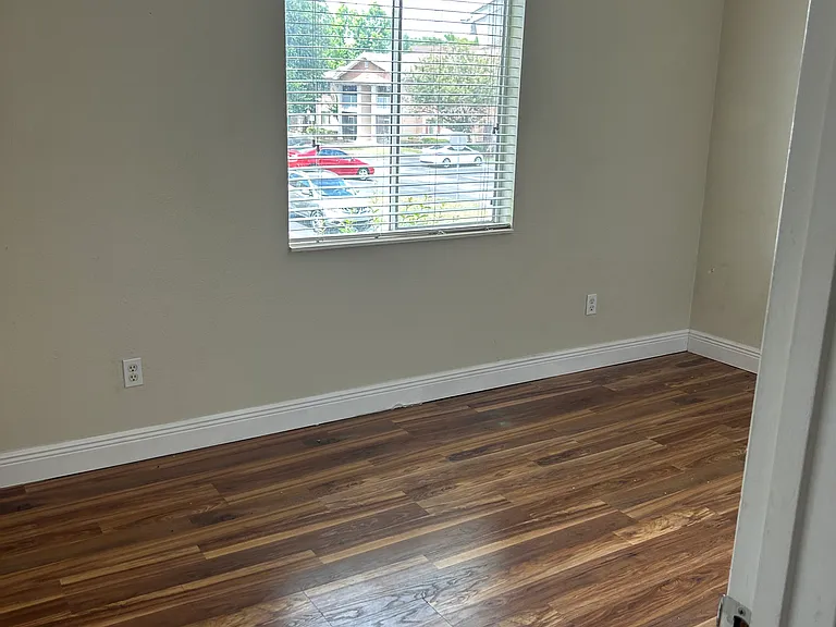 155 N Pearl Lake Cswy #206 — Photo 9