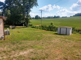 3594 Wildcat Bridge Rd, Royston, GA 30662