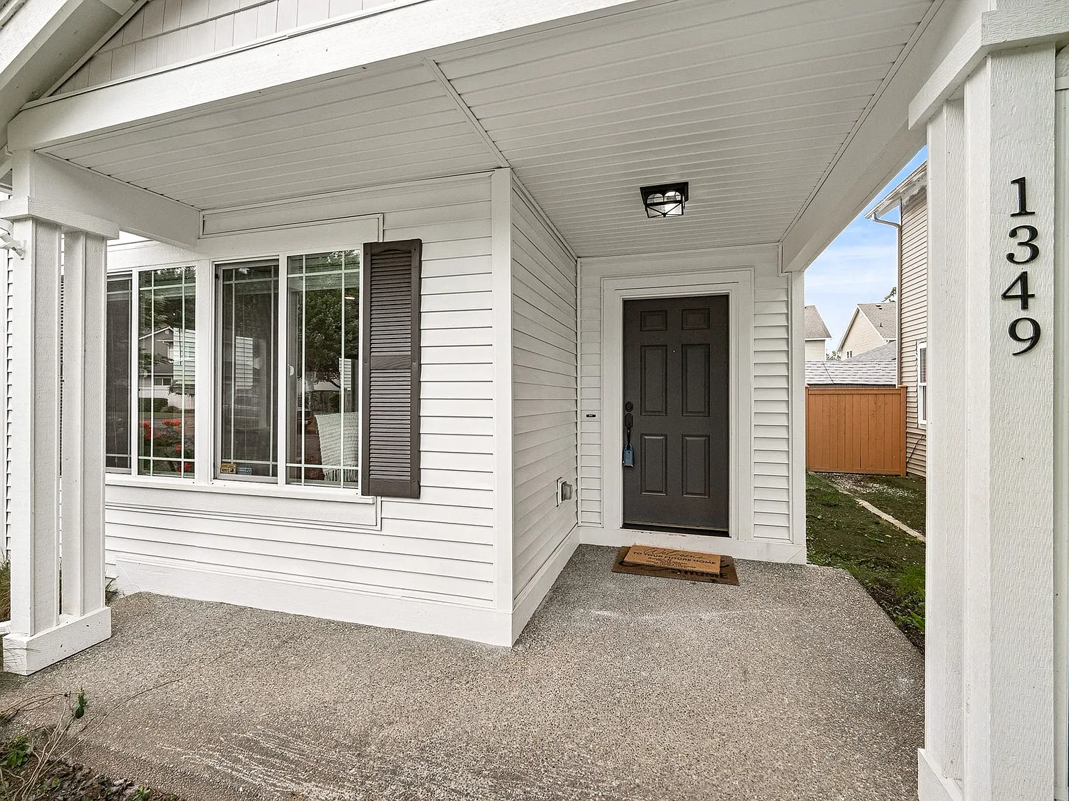 3 bed, 2.5 bath, 1596 sqft, $2,950 — Photo 3
