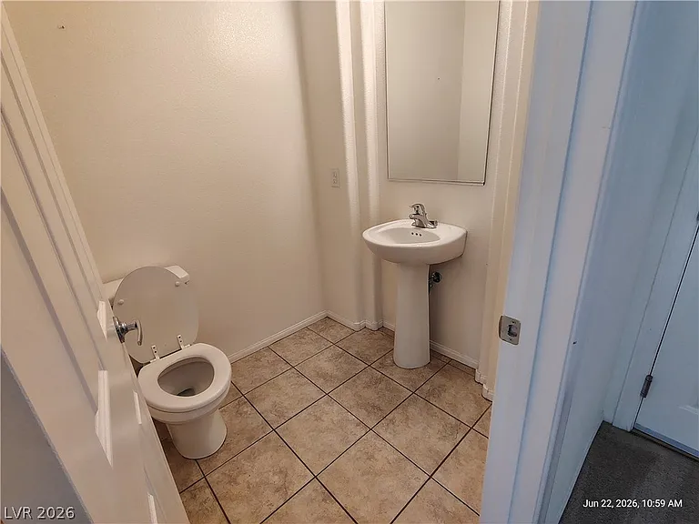 8166 Minots Ledge Ave — Photo 6