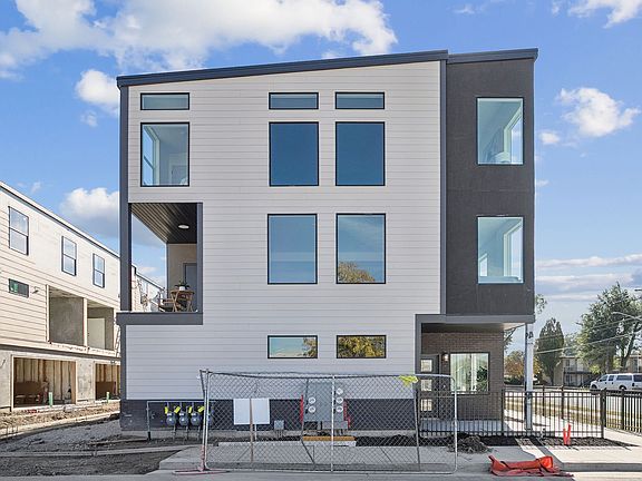 2nd image of 313 E Jessica View Ln S #6