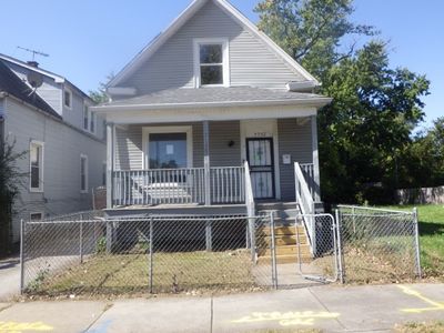 7732 S Muskegon Ave, Chicago, IL, 60649
