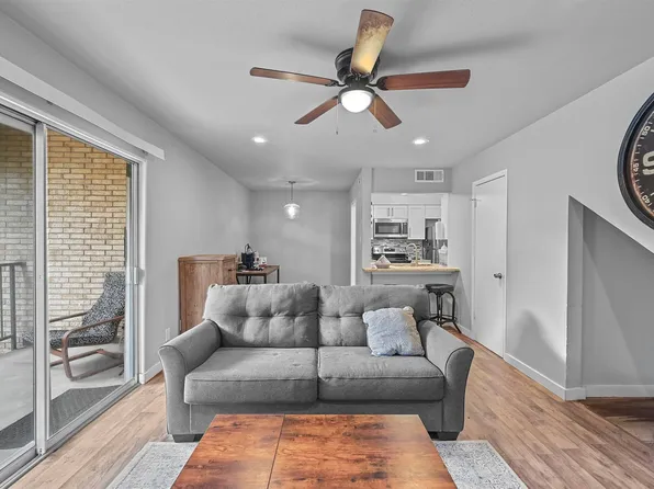 12816 Midway Rd APT 2063, Dallas, TX 75244
