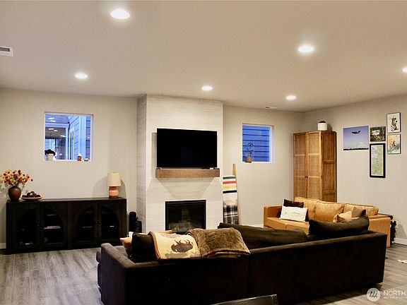 3rd image of 16155 8th Avenue E
