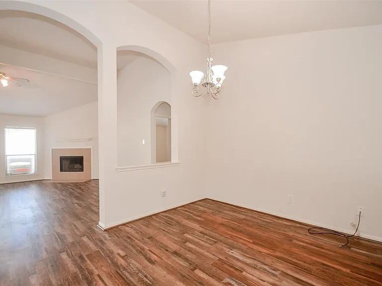 3314 Rainport Dr — Photo 18
