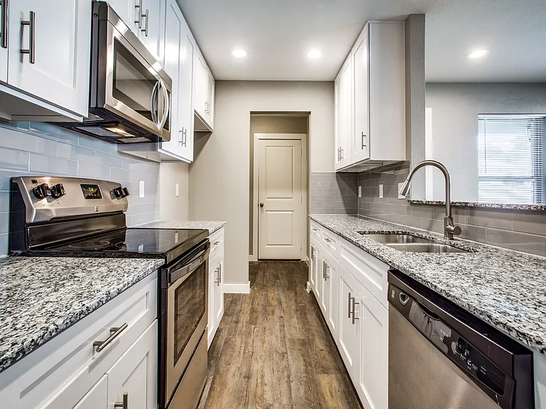 8106 Tanner Ave #8106 — Photo 3