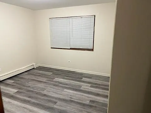 1666 Harbor Ave — Photo 1