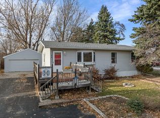 210 1st Ave NE, Surrey, ND 58785