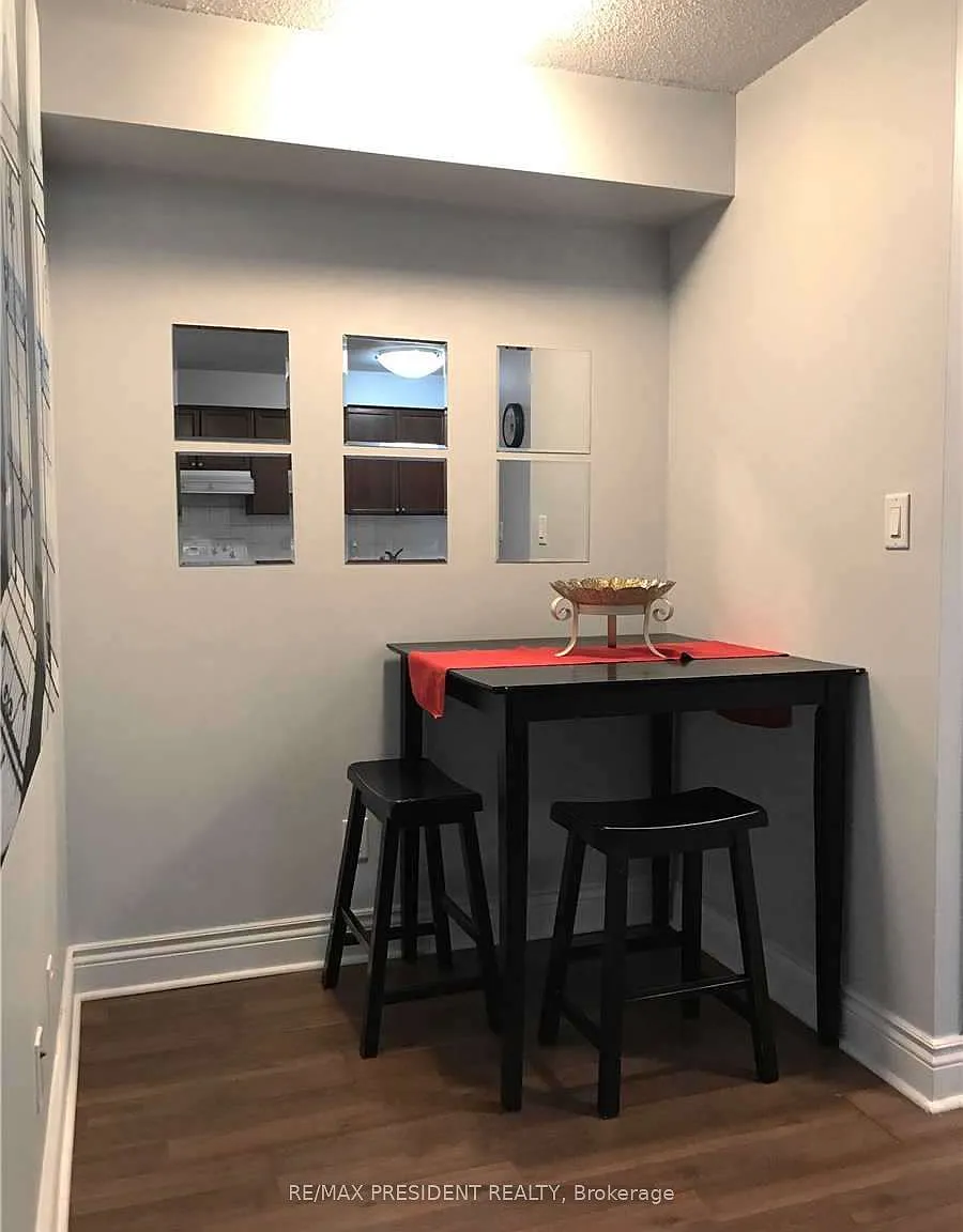 2 bed, $2,300 — Photo 4