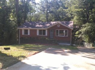 2734 Glenvalley Dr, Decatur, GA 30032